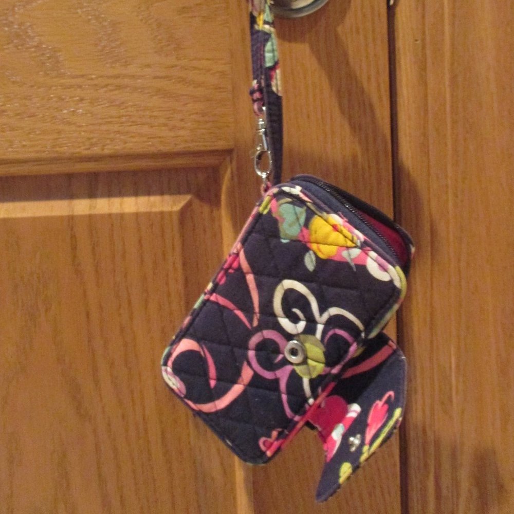 Vera Bradley Ribbons Wristlet